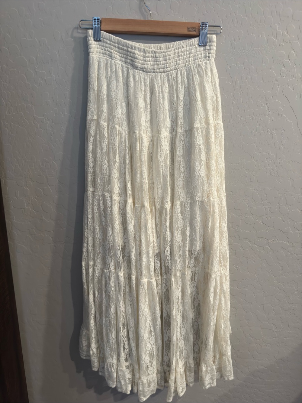 PacSun Cream Lace Tiered Maxi Skirt - Picture 6 of 8